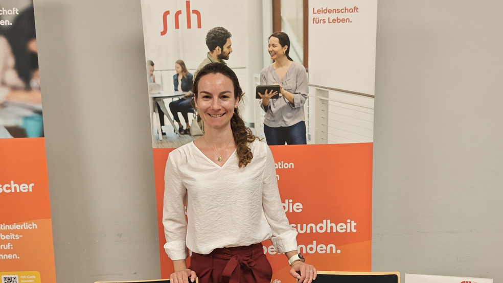 Unsere Kollegin Franziska Kreisel am Messestand der RPK